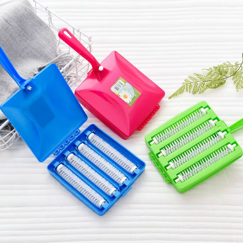 Bed Pet Hair Debris Brush Handheld Carpet Brush Crumb Dirt Fur Cleaner Roller Sweeper Home Cleaning Tools